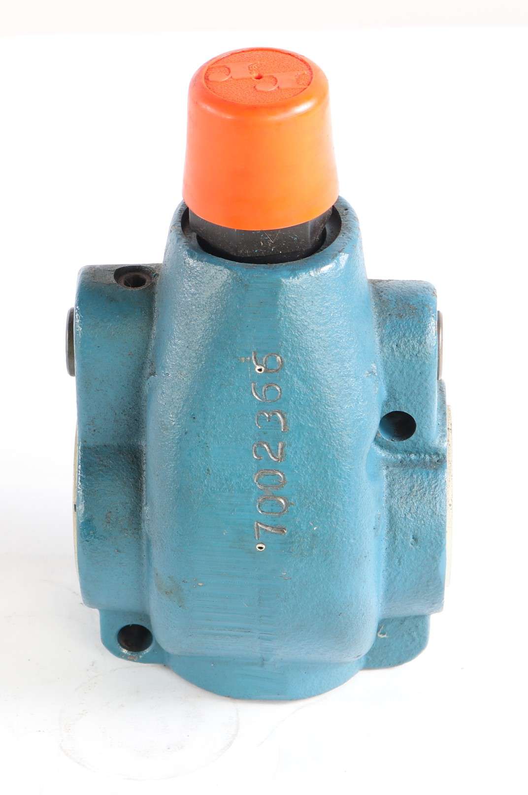 JOHN DEERE - 700236600 - RELIEF VALVE FITS 608 618 T25 FELLER BUNCHER