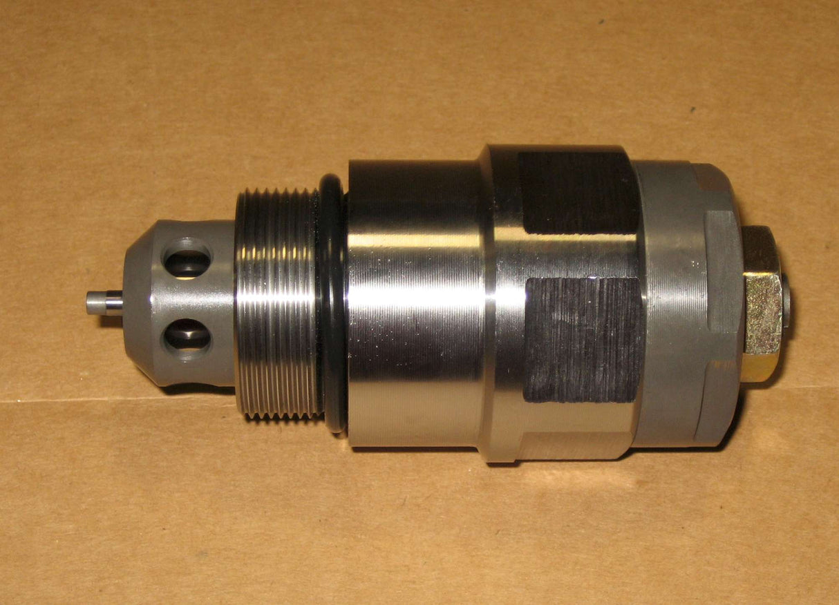 HYUNDAI - 709-90-71100 - VALVE ASSY