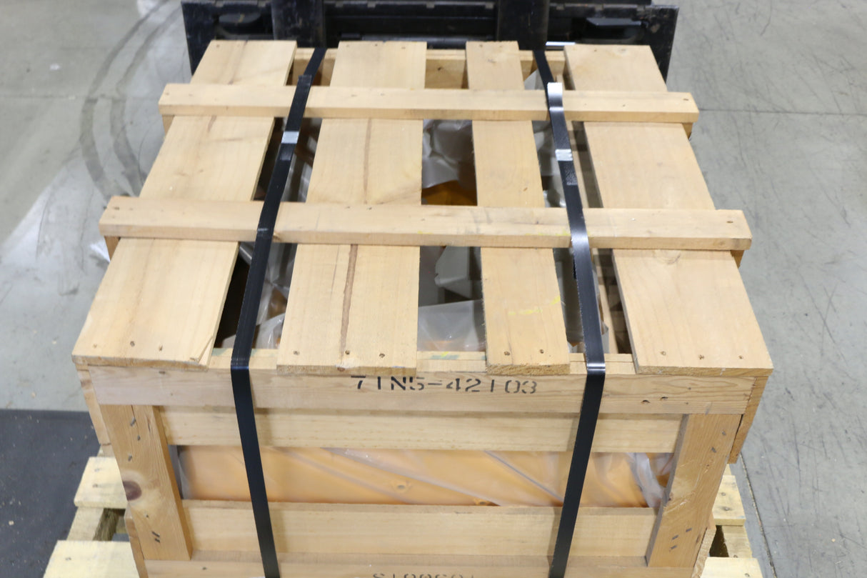 HYUNDAI - 71N5-42103 - BODY-BOX