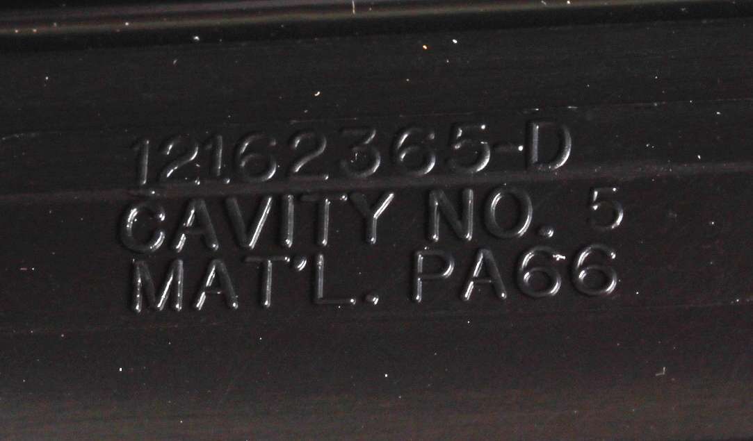MACK - 7526-12191472 - COVER W/ LABEL ELEC PNL