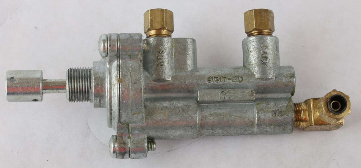MACK - 7623-7547070 - WIPER PRESSURE CONTROL VALVE ASSY
