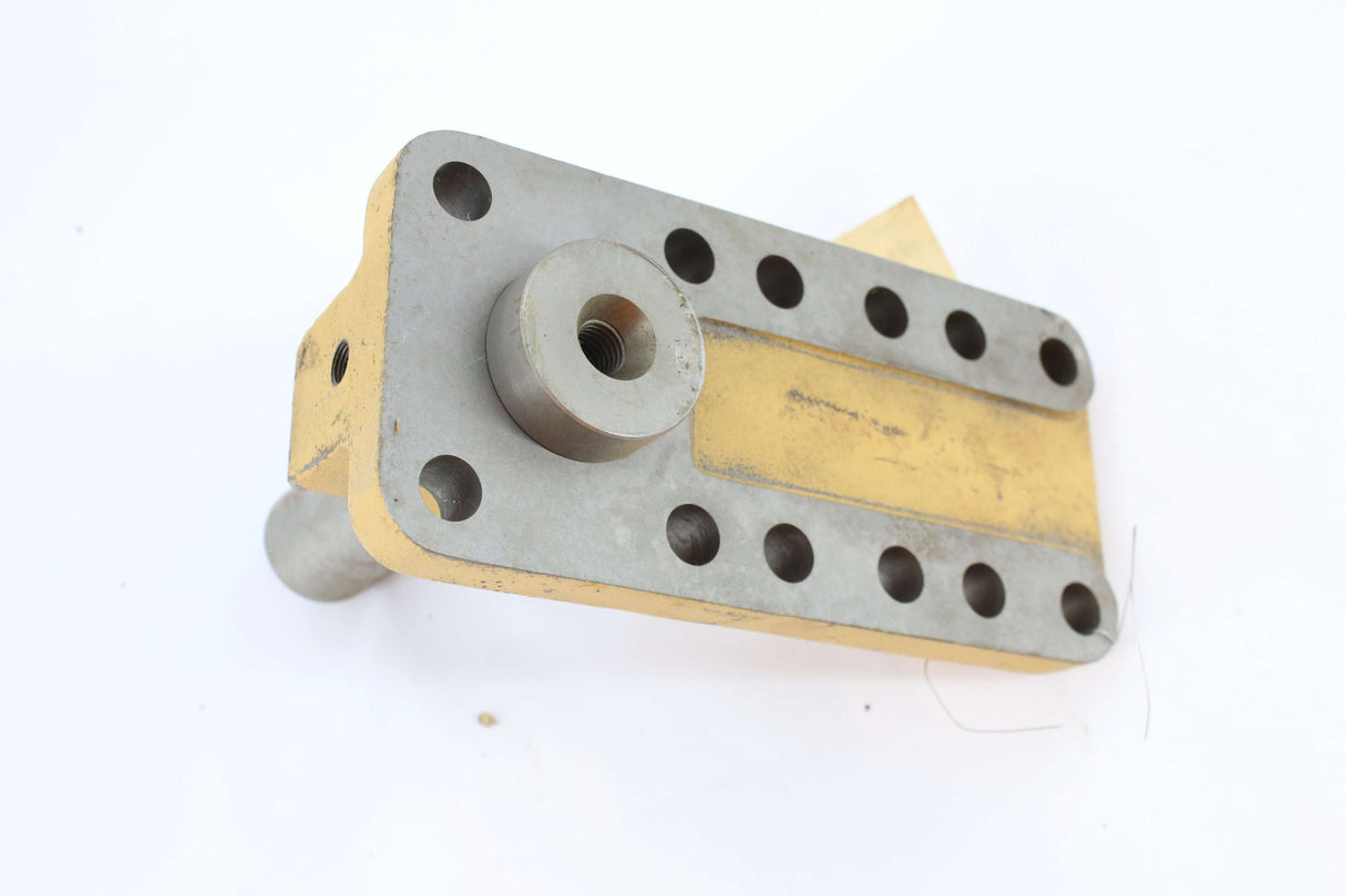 CATERPILLAR - 7E8830 - BRACKET AS