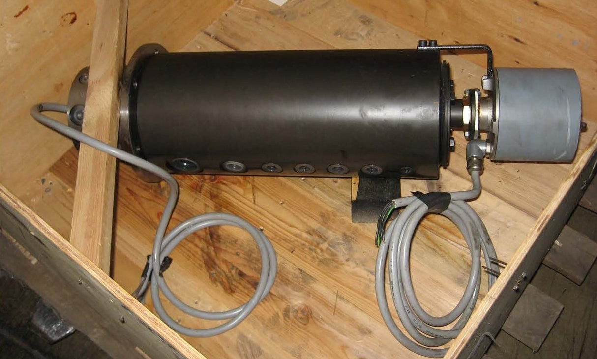 GRADALL - 80233321 - CENTER PIN SWIVEL ASSM