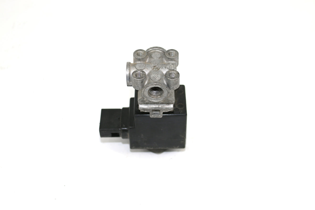 VOLVO - 8158342 - SOLENOID VALVE