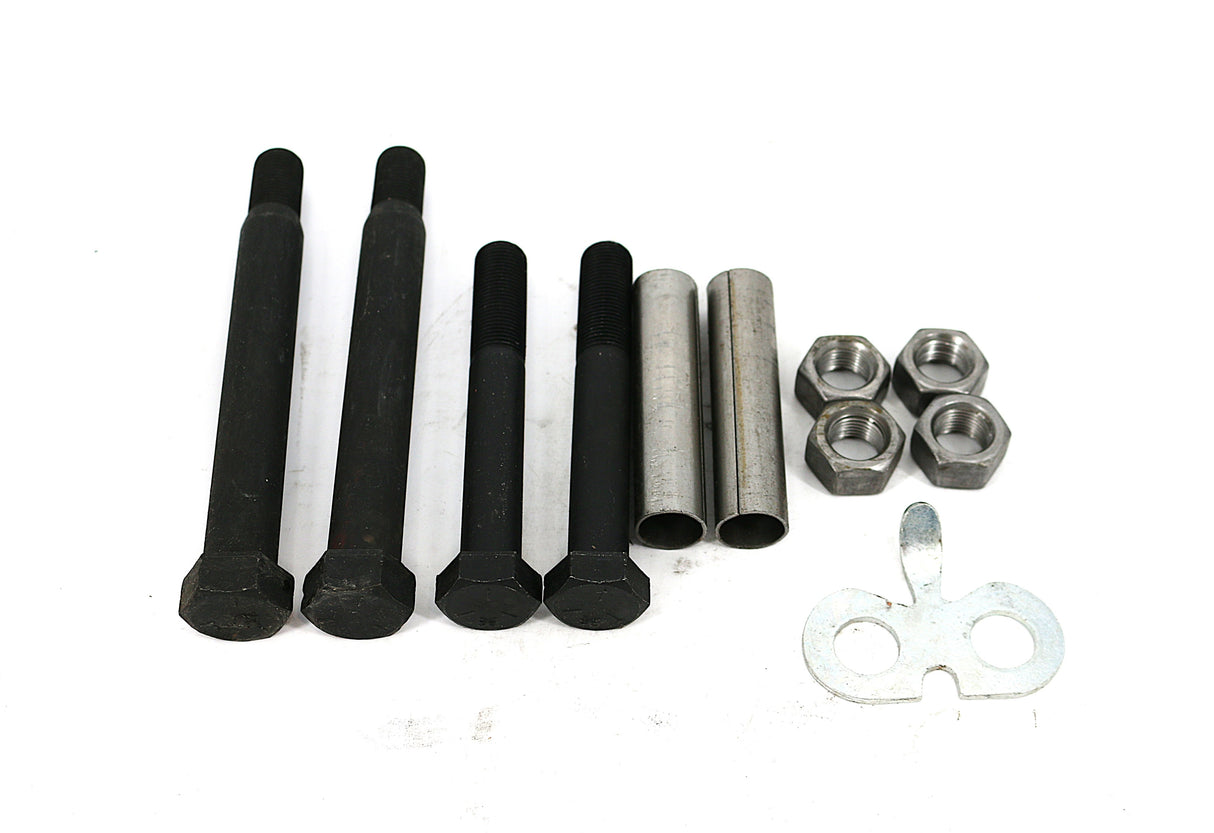 MACK - 8235-R303414 - EQAULIZER BOLT KIT 7700