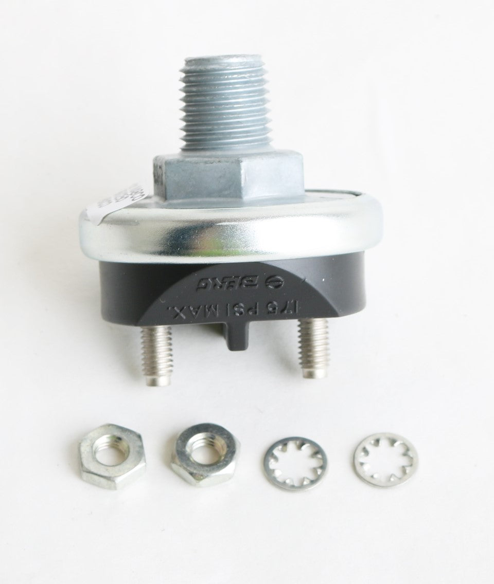 MACK - 8235-RBE13250 - SWITCH PRESSURE AIR 5 PSI