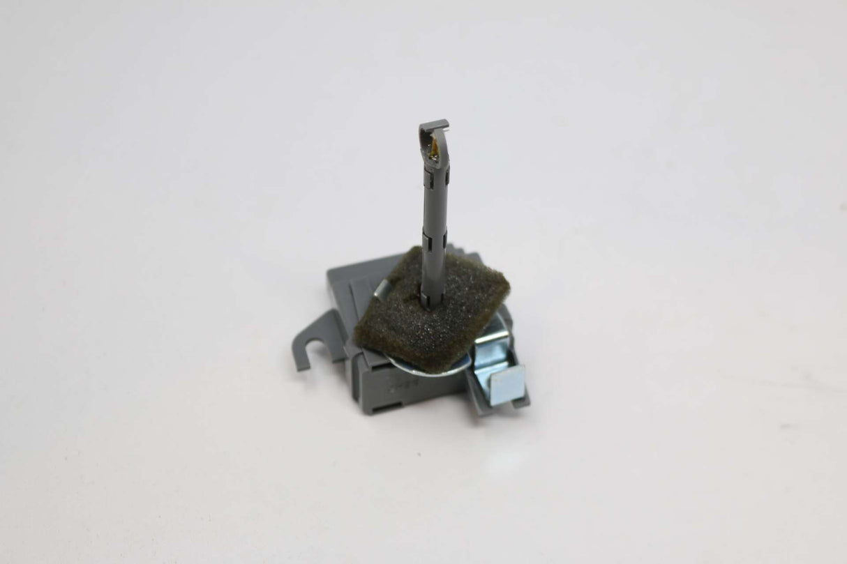 VOLVO - 85104209 - CONTROL SOLENOID