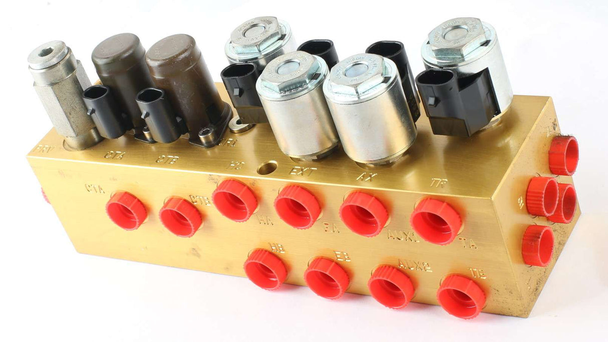 JLG - 8902317 - VALVE PILOT SELECT SINGLE JOYS