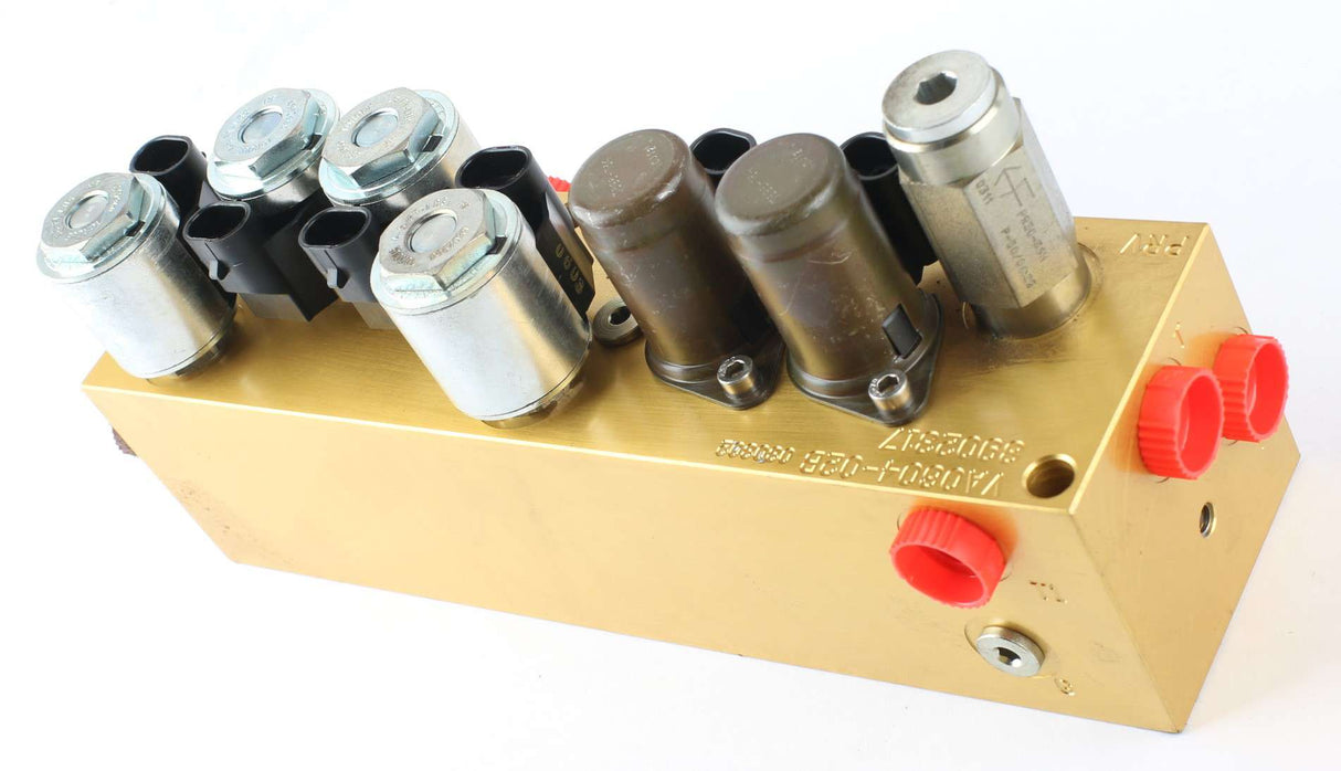 JLG - 8902317 - VALVE PILOT SELECT SINGLE JOYS