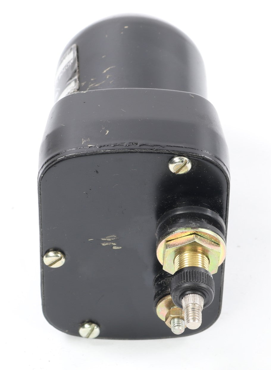 JOHN DEERE - AT130012 - WIPER MOTOR