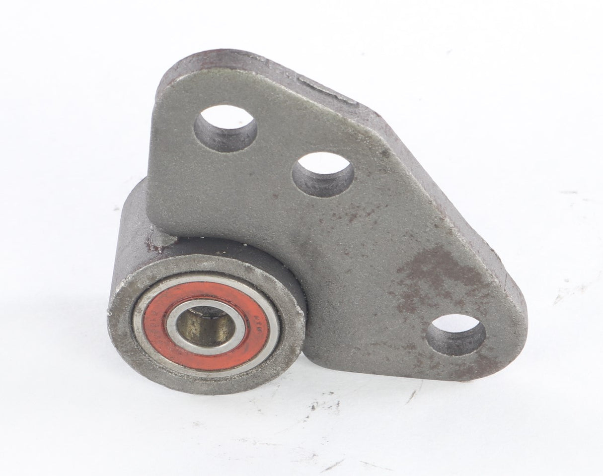 JOHN DEERE - AT173237 - BELLCRANK FOR VALVE LINKAGE
