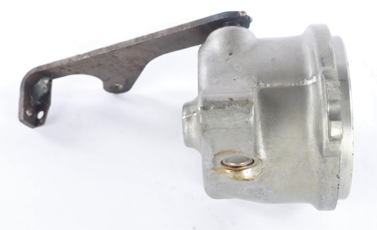 JOHN DEERE - AT21375 - GOVERNOR HOUSING ASSEMBLY