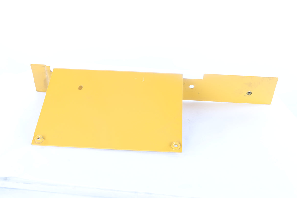 JOHN DEERE - AT41009 - GUARD FITS 450D 450E 550 550A 550B