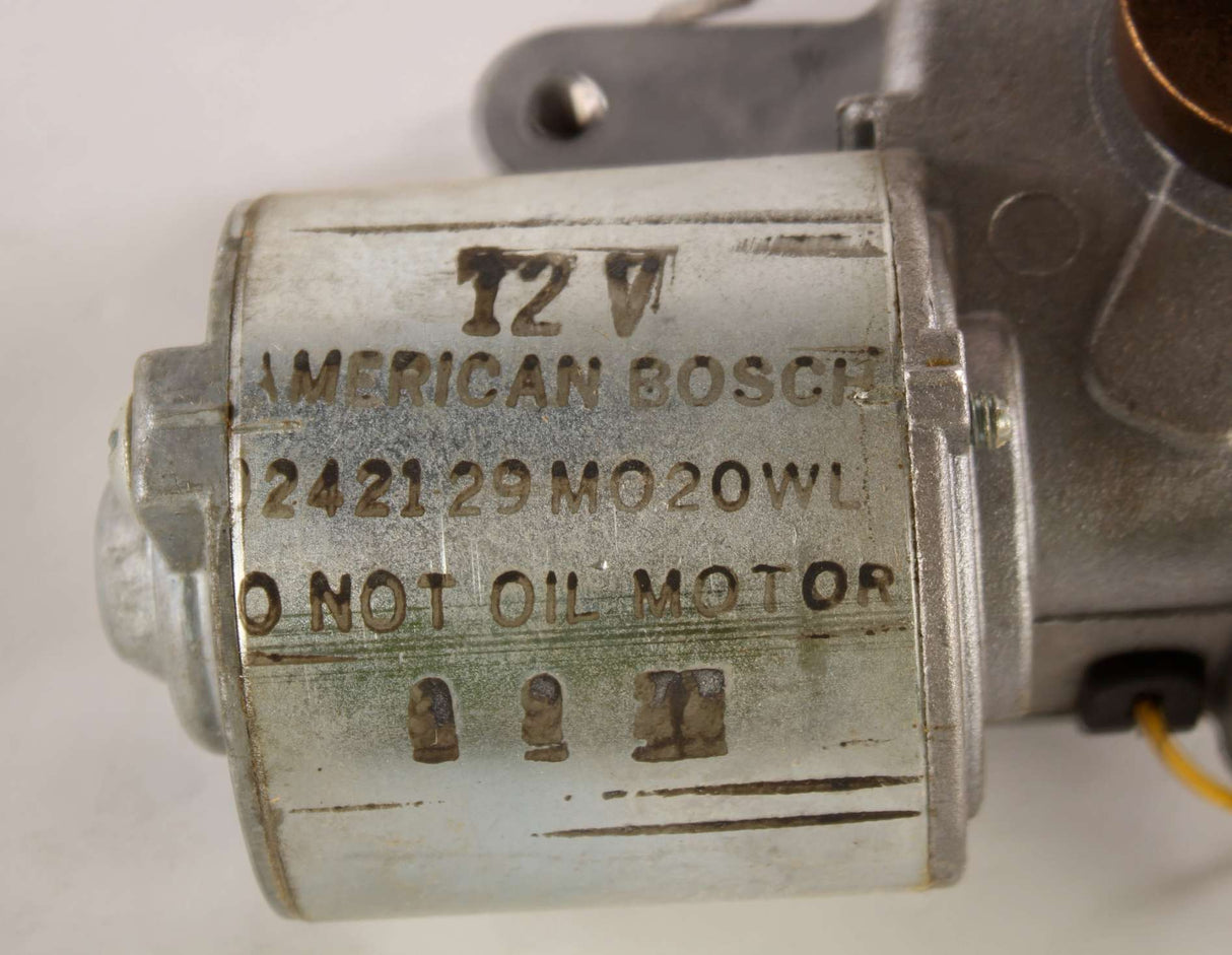FORD INDUSTRIAL - D5NN13R323A - MOTOR