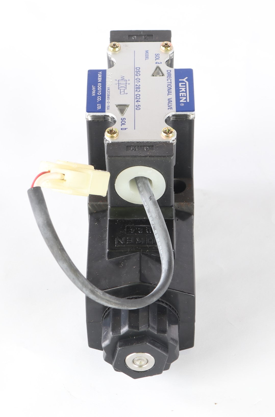 YUKEN HYDRAULIC - DSG-01-2B2-D24-50 - VALVE DIRECT