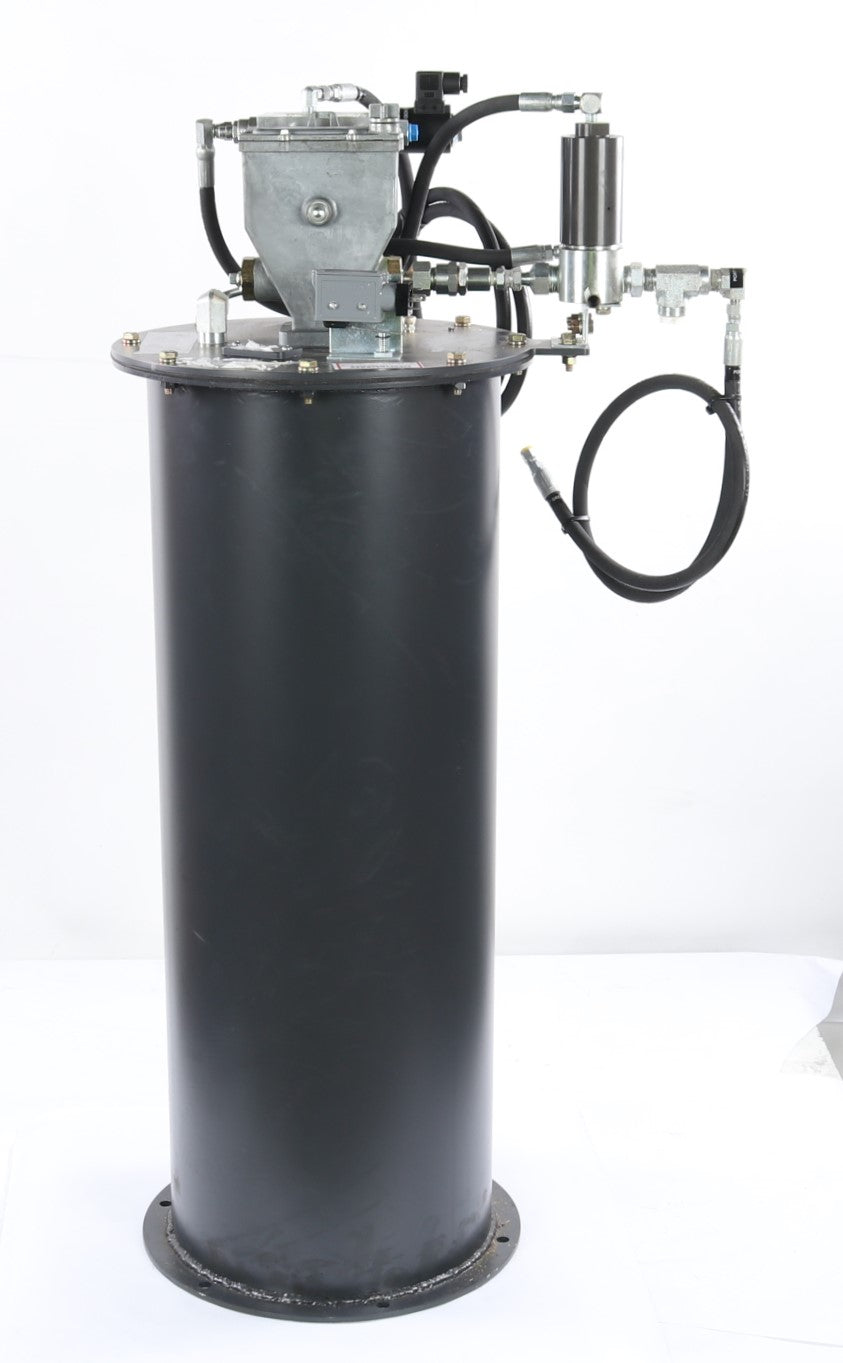 HITACHI - E12626070 - LUBE PUMP-9315