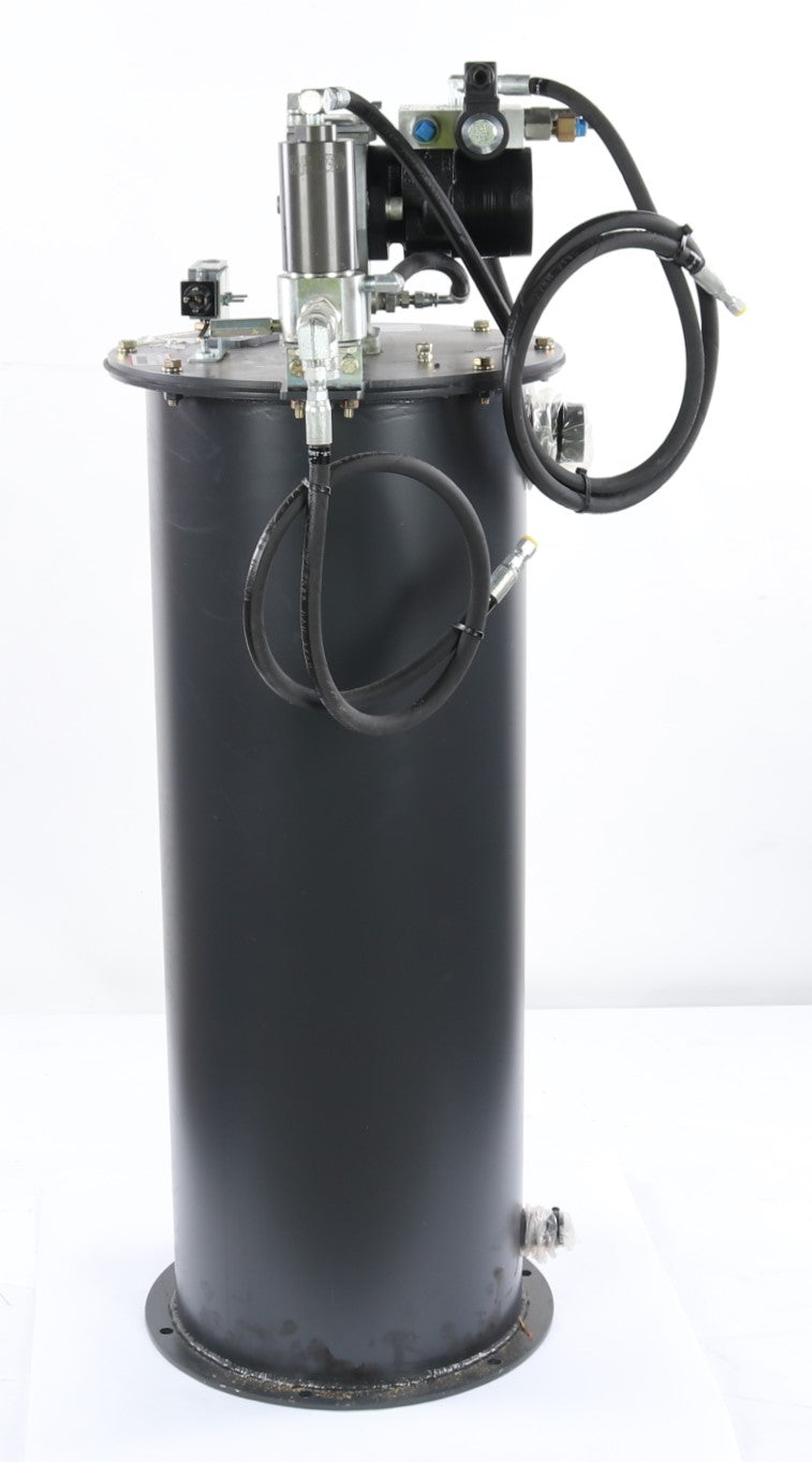 HITACHI - E12626070 - LUBE PUMP-9315