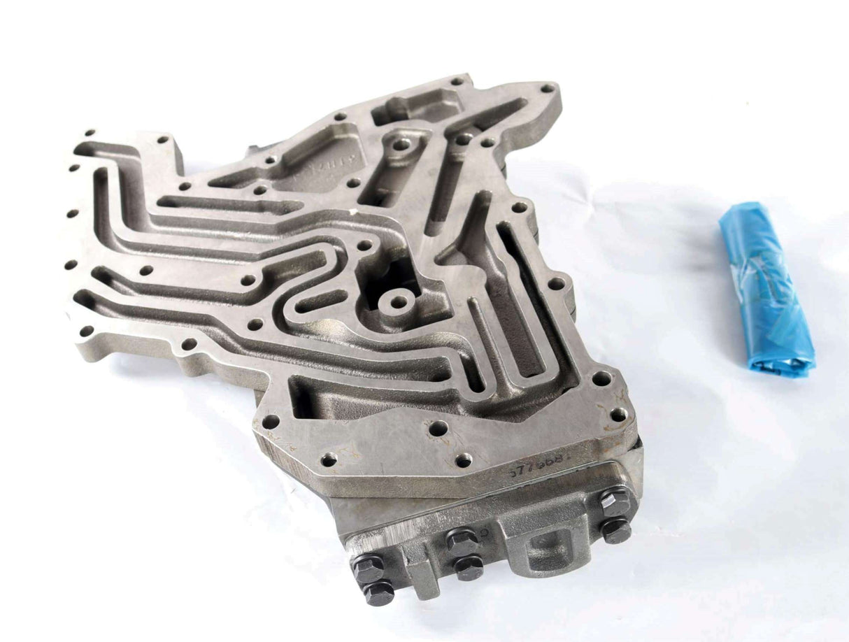 HITACHI - E4096345 - CONTROL VALVE
