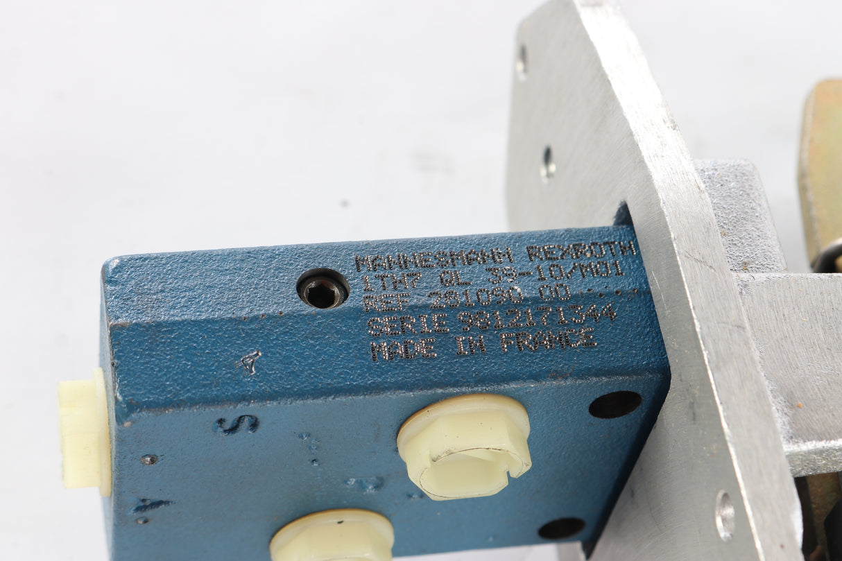 JOHN DEERE - F051517 - PEDAL