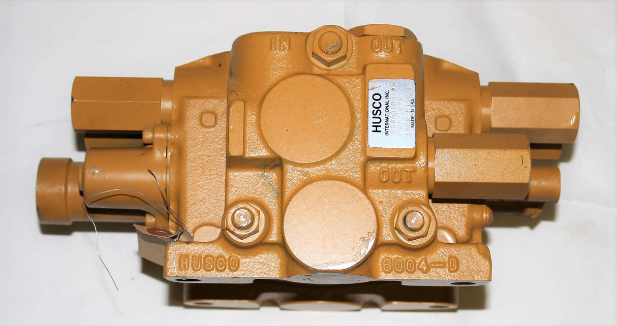 JOHN DEERE - F121971 - VALVE