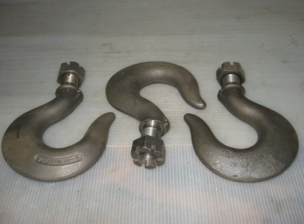 IWS - MEB2279 - CAST IRON HOOK LOT OF 3