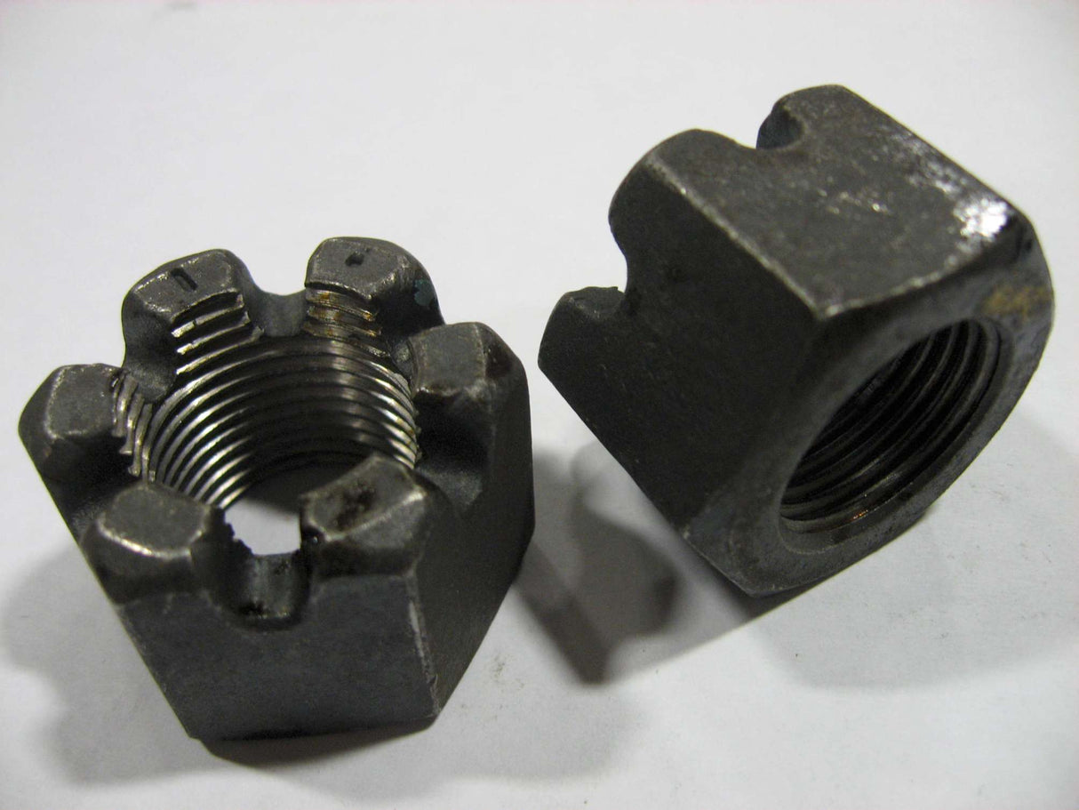 MERITOR - N2141 - NUT