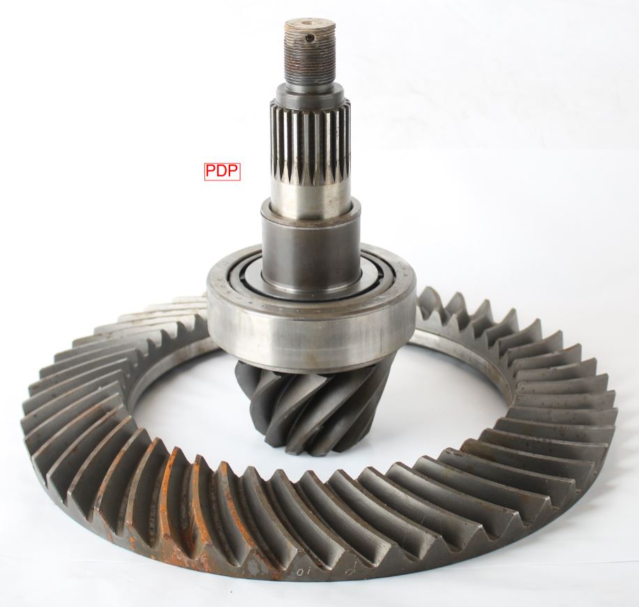 JOHN DEERE - RE32952 - GEAR SET - NEW TAKE OFF