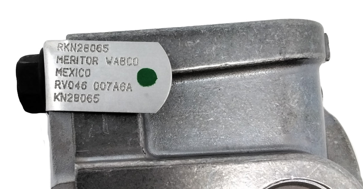 MERITOR - RKN28065 - TWO PORT RELAY BRAKE VALVE