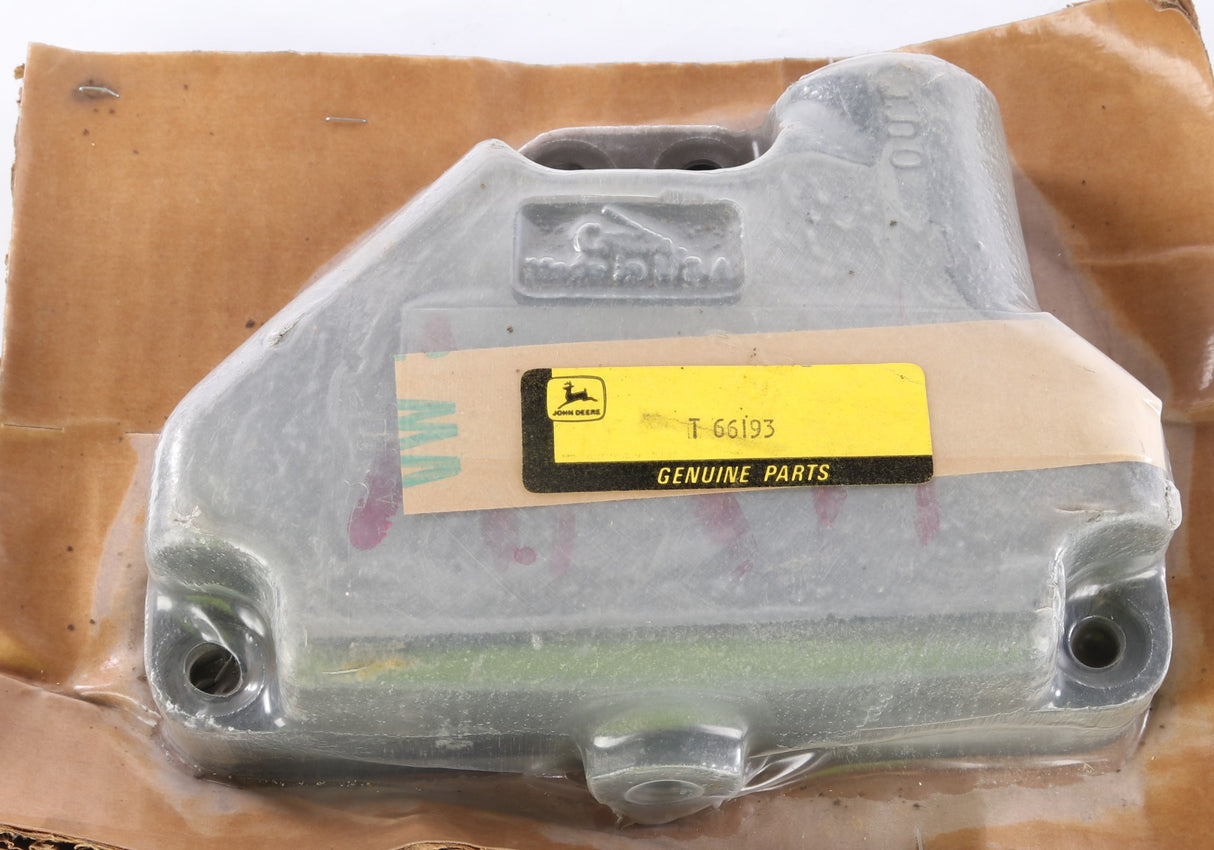 JOHN DEERE - T66193 - 444Ch 444C 544C LOADER CONTROL VALVE PLATE