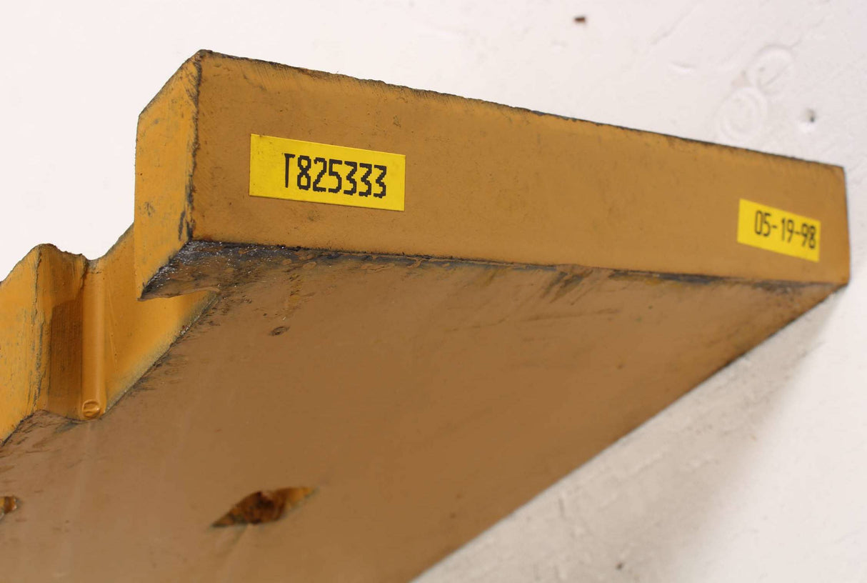 JOHN DEERE - T825333 - DURA-MAX R.H END SEGMENT INTERLOCKING CUTTING EDGE