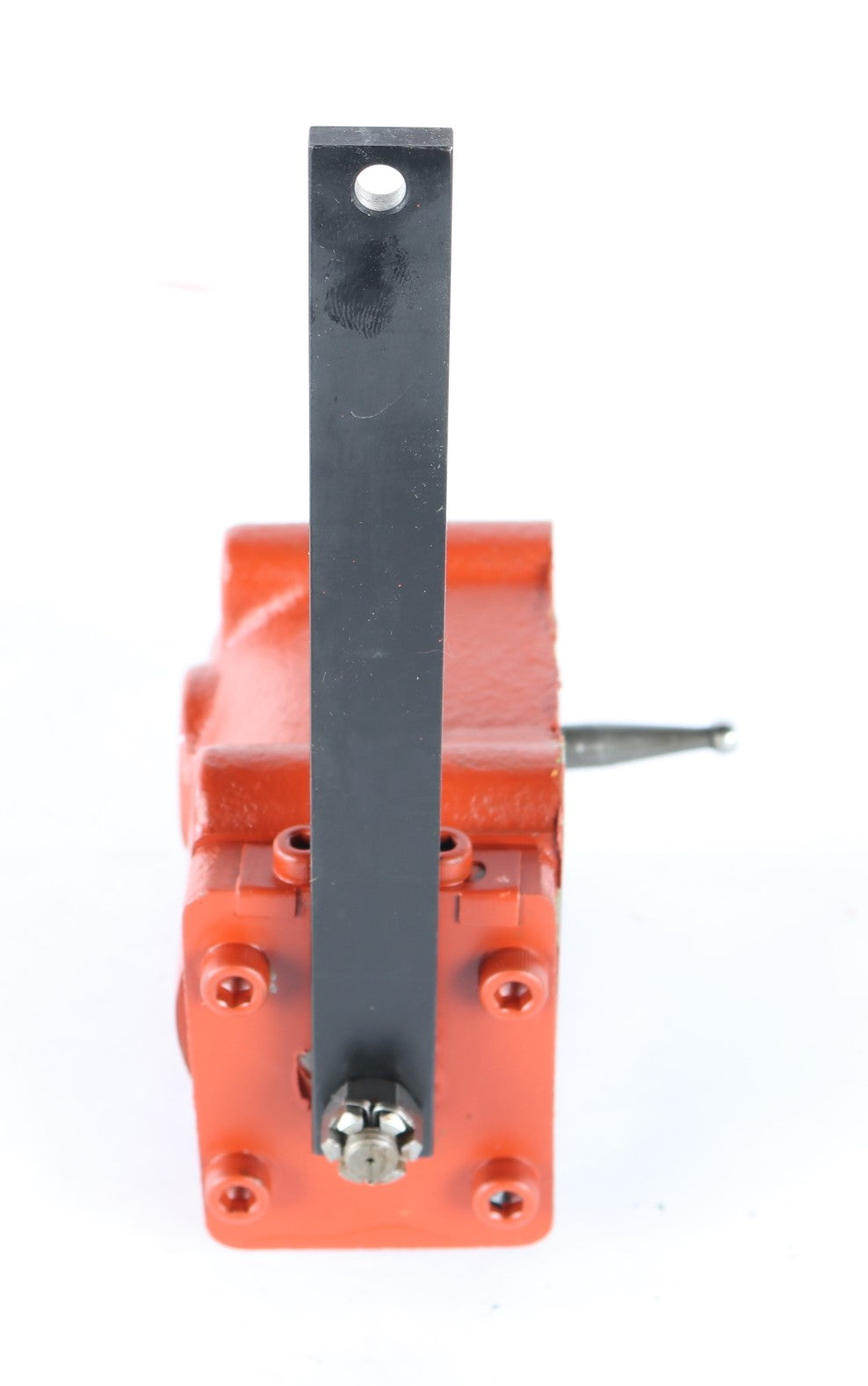 JOHN DEERE - TH104525 - VALVE