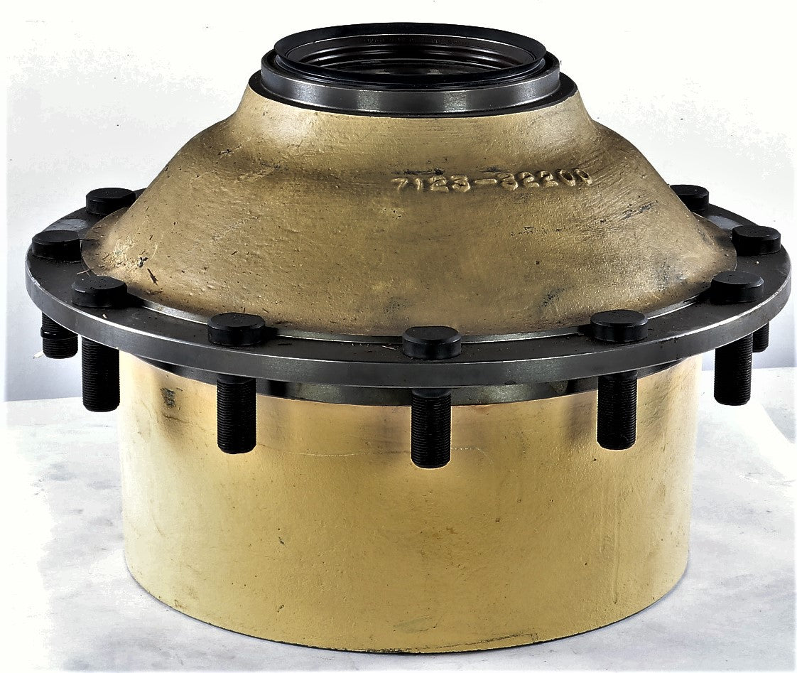HYUNDAI - XKBQ-00554 - HUB & STUD ASSM