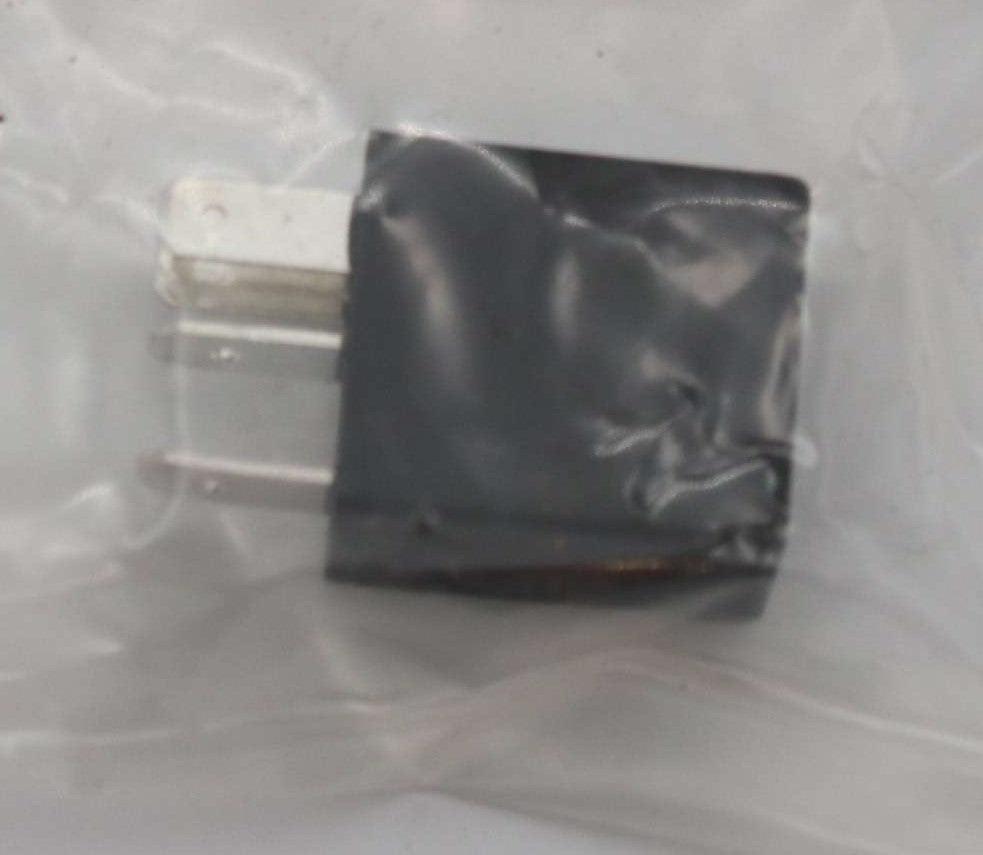 VOLVO - 20754835 - RELAY