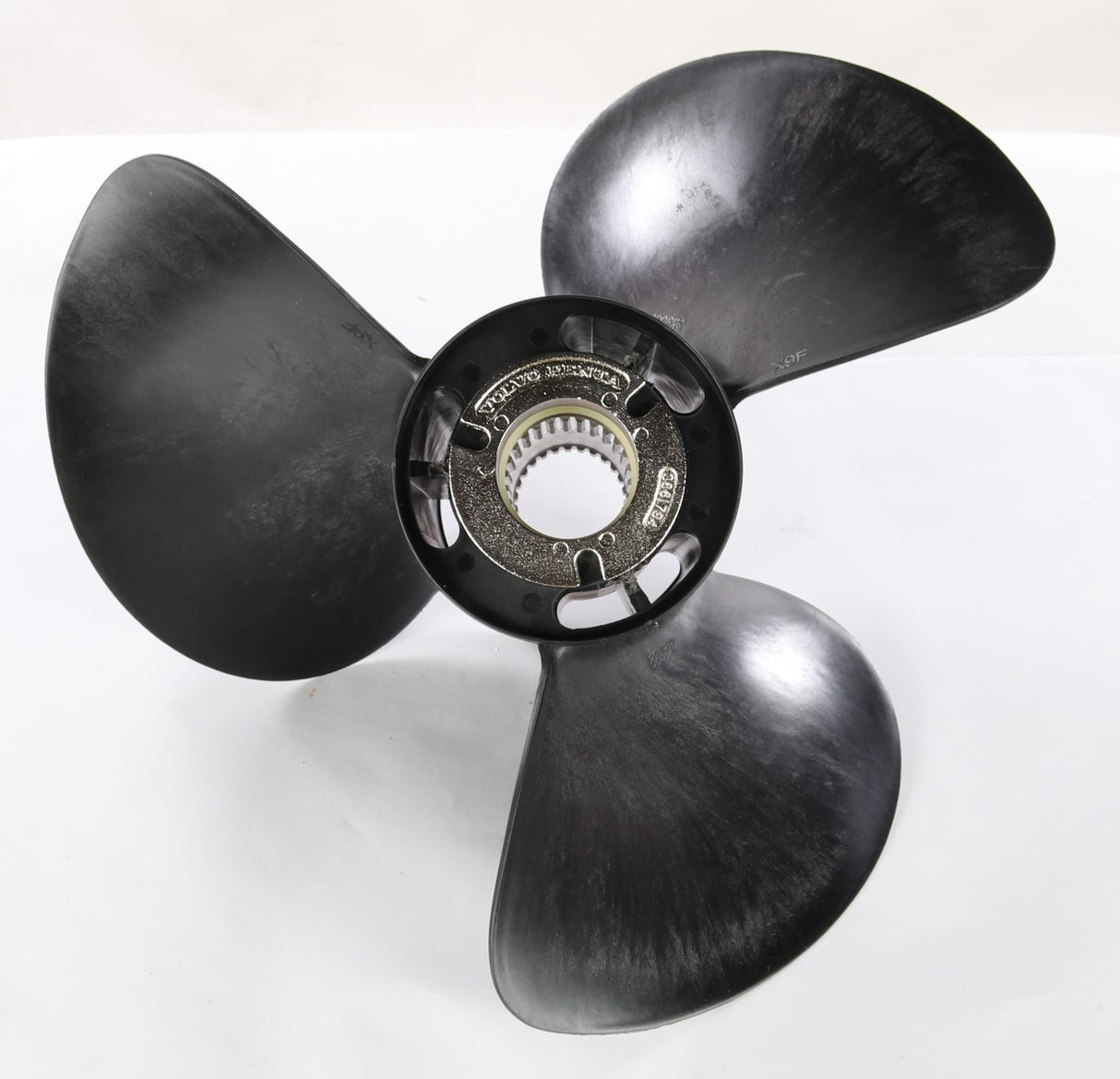 VOLVO PENTA - 889562 - PROPELLER