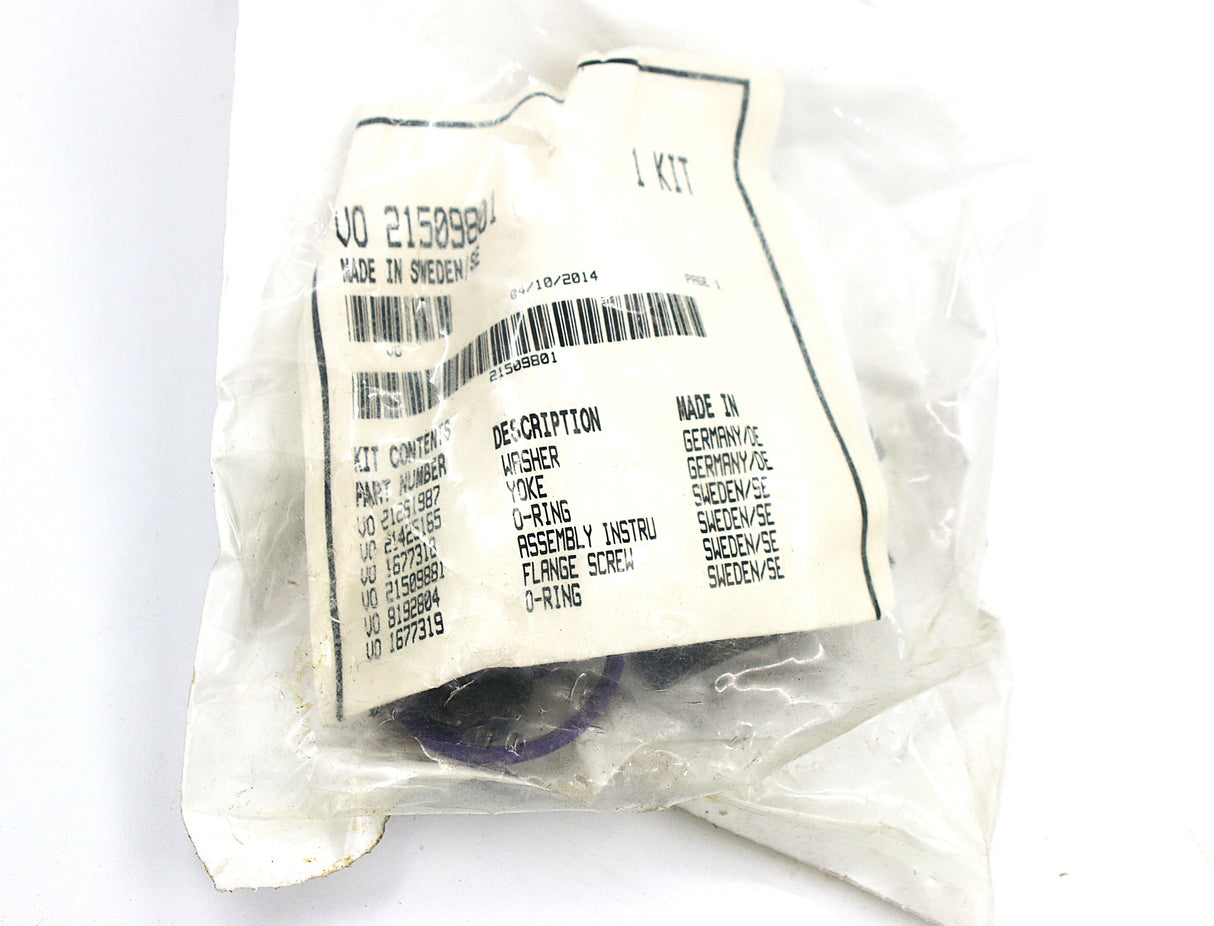 VOLVO - 21509801 - YOKE KIT