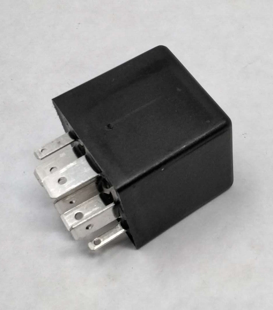 HELLA - 9ML996.164-037 - DOIDE