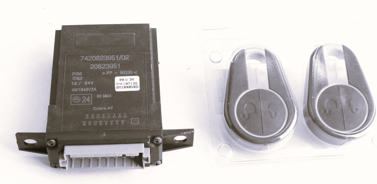 VOLVO - 21020084 - KIT