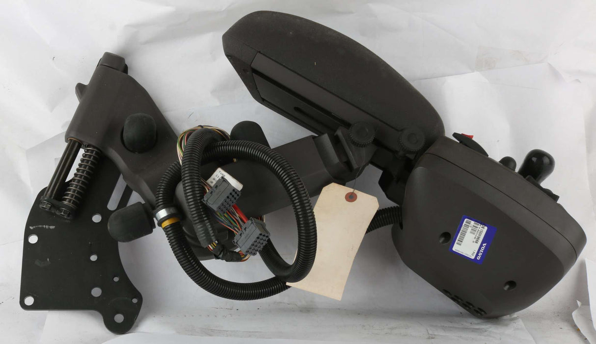 VOLVO - 15089668 - ARM REST