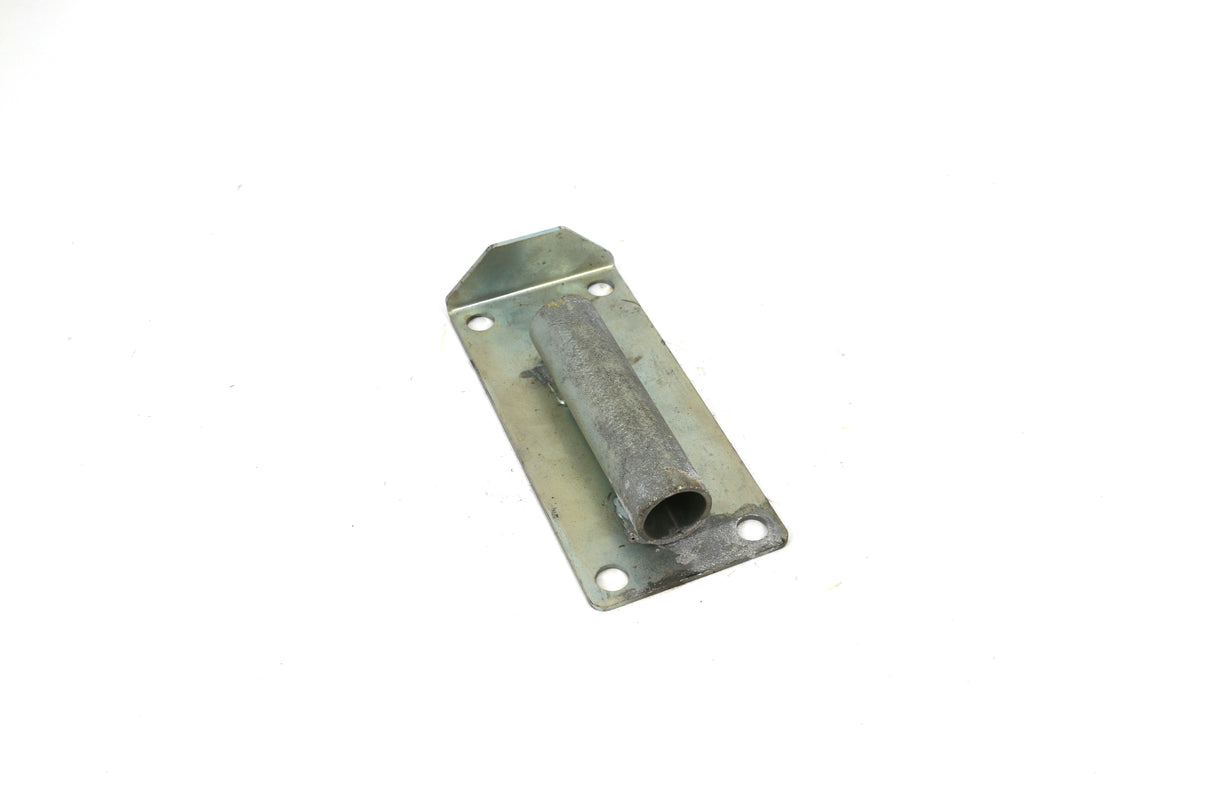 BLAW KNOX - 20227336 - FLAG BRACKET WELDMENT