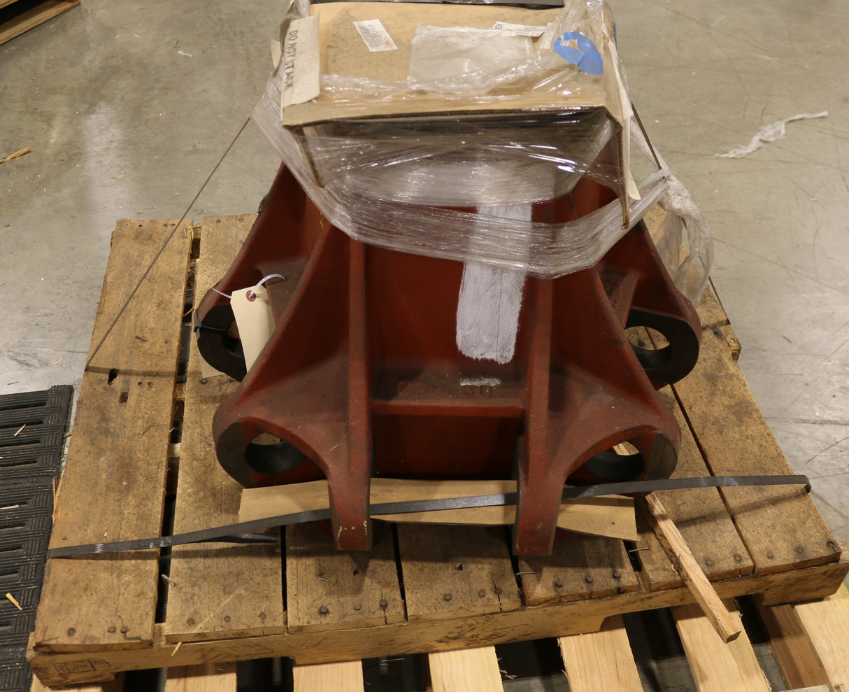 TEREX FUCHS - 0050001118 - BOTTOM PART GRAB