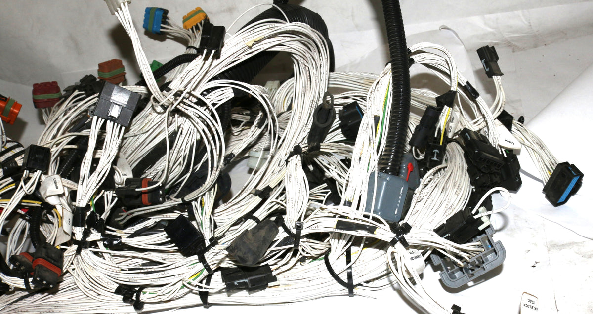AUTOCAR - A8730092-002 - HARNESS-MAIN CAB WXLL 07
