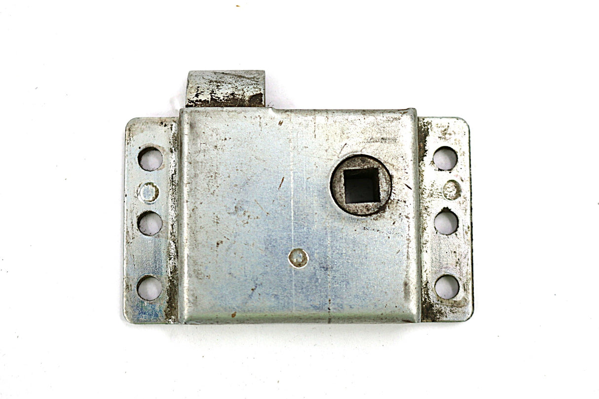 MANLIFT GROVE - 7585000028 - LATCH RH