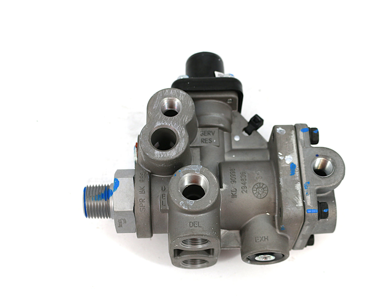 BENDIX - K033223 - SPRING BRAKE VALVE