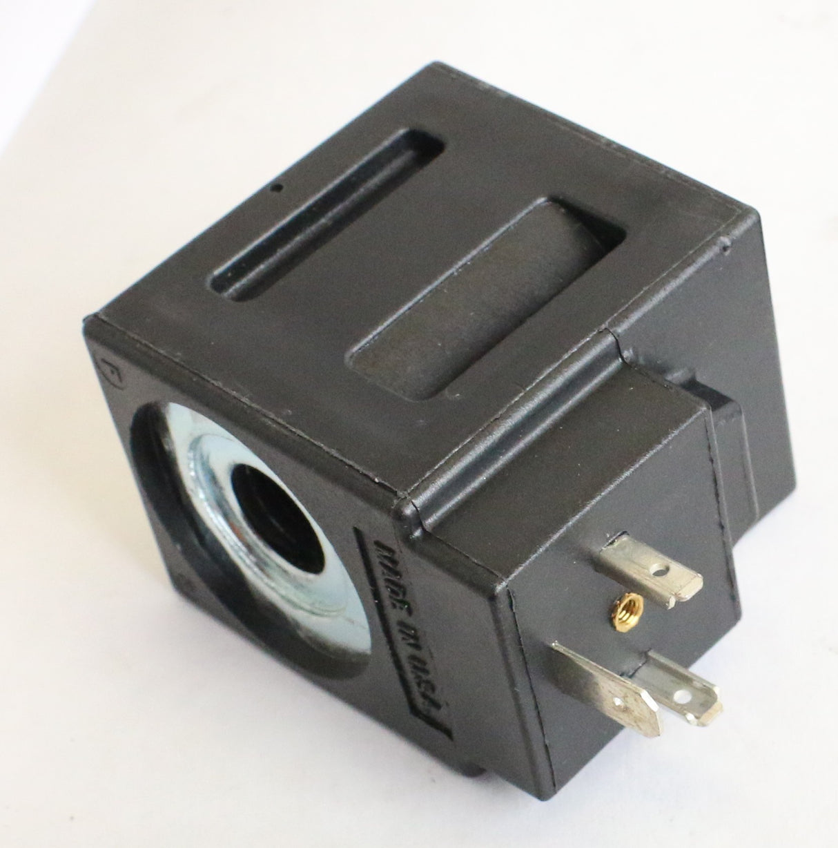 VOLVO - 58966482 - COIL 12 VOLT DC