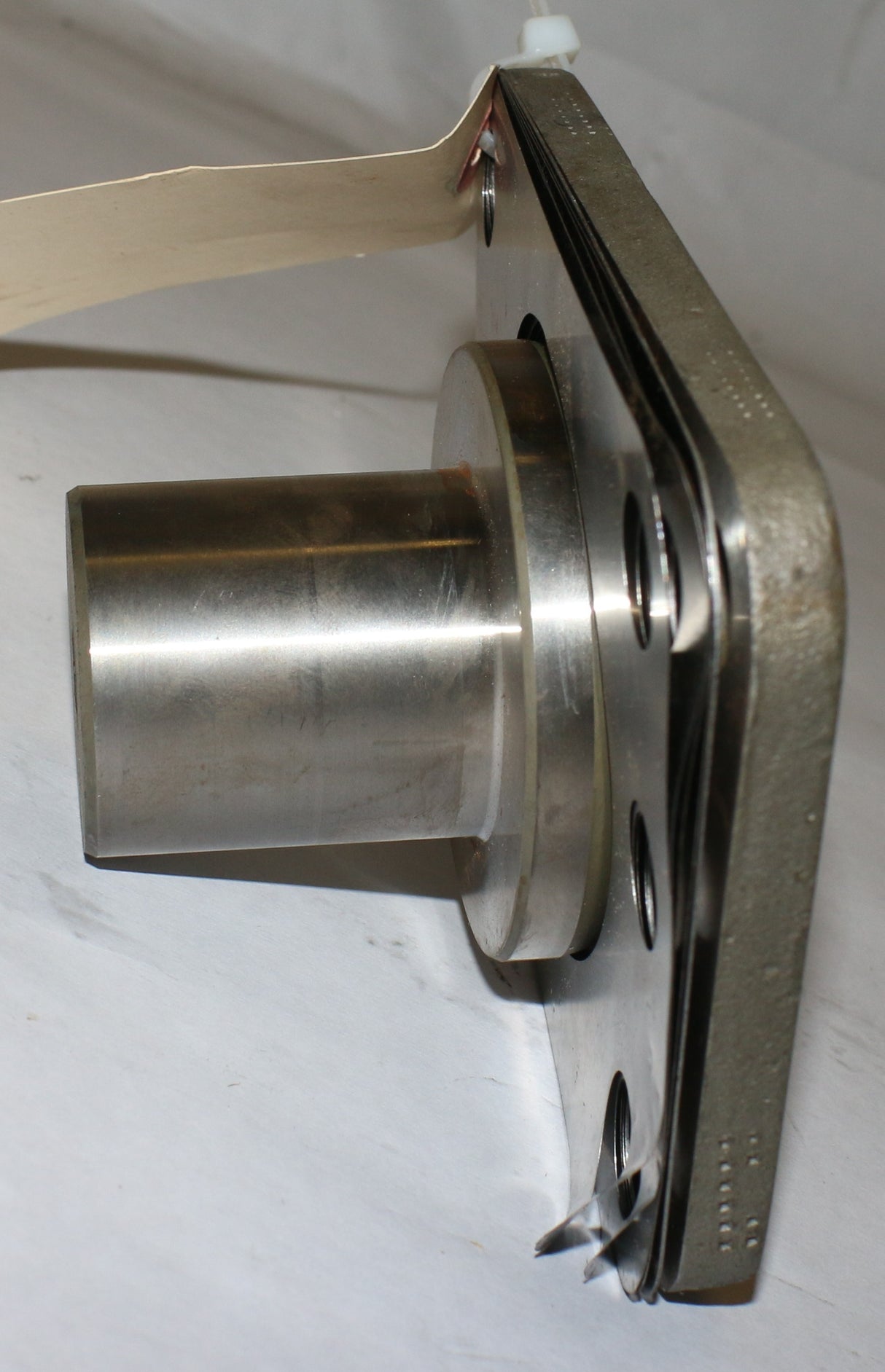 AXLETECH - 3266D1174 - PIN-CAP STRG KNUCKLE