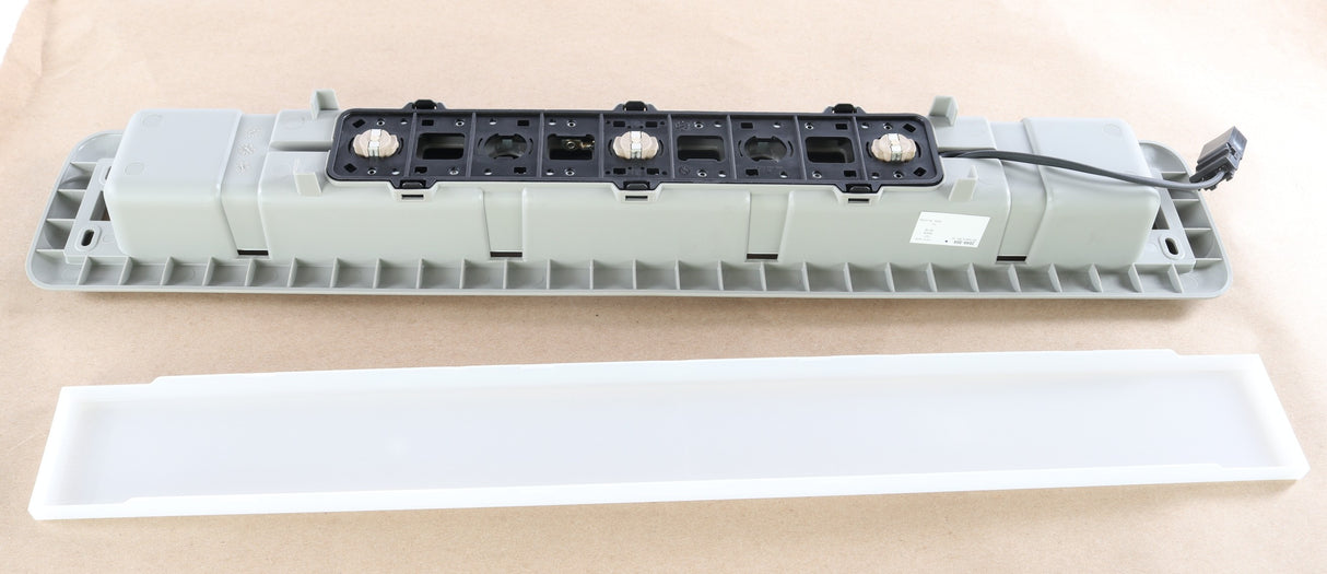 VOLVO - 85134970 - INTERIOR LAMP