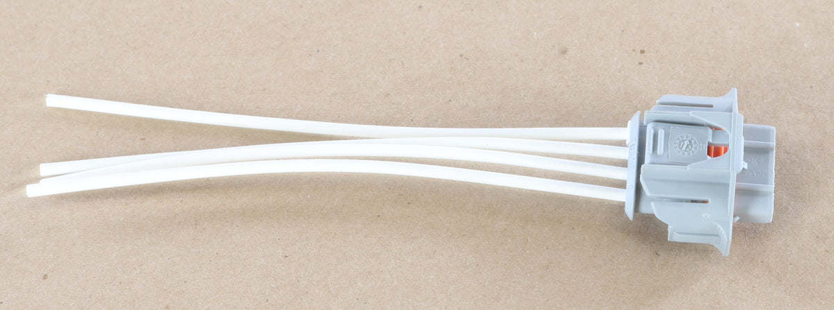 VOLVO - 85130735 - CONNECTOR