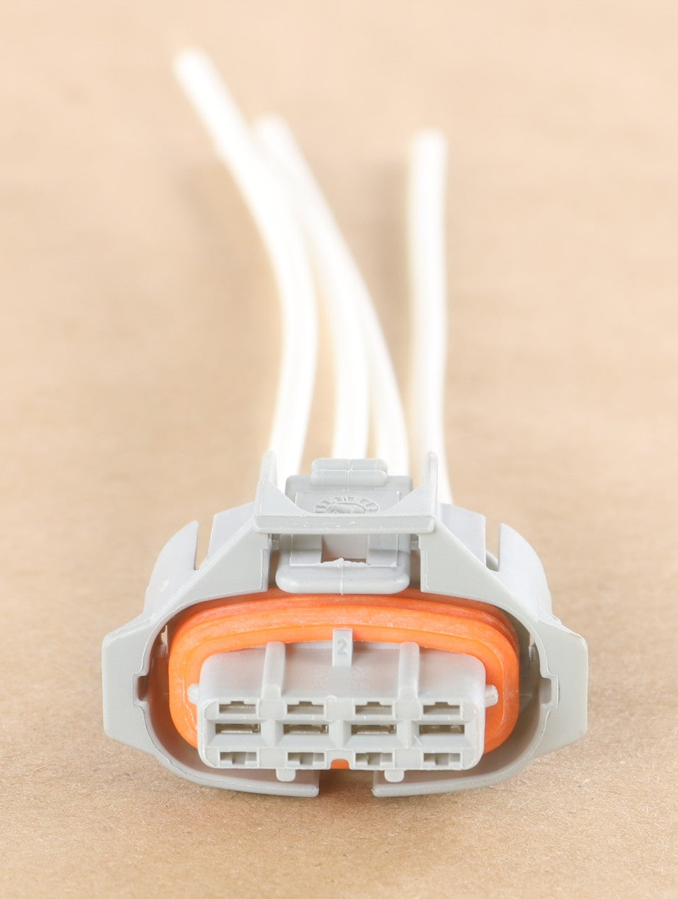 VOLVO - 85130735 - CONNECTOR
