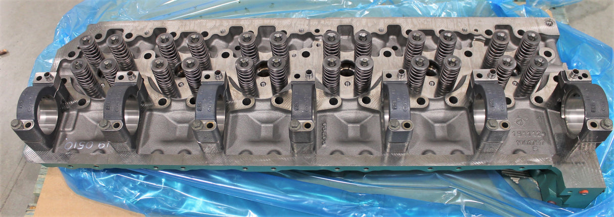 VOLVO PENTA - 3803665 - CYLINDER HEAD