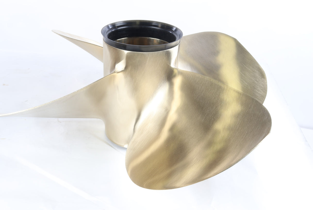 VOLVO PENTA - 3843965 - PROPELLER KIT P5 SET
